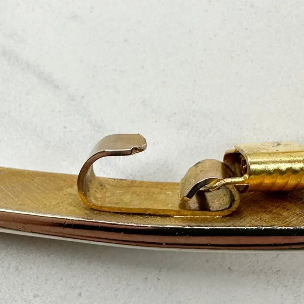 Vintage Gold Tone Coil Stretch Cinch Belt Small (S) ✨